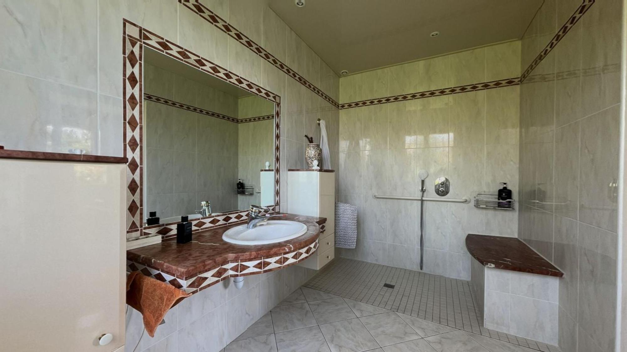 Villa Tout Confort Proche Du Port 居让梅斯特拉 外观 照片